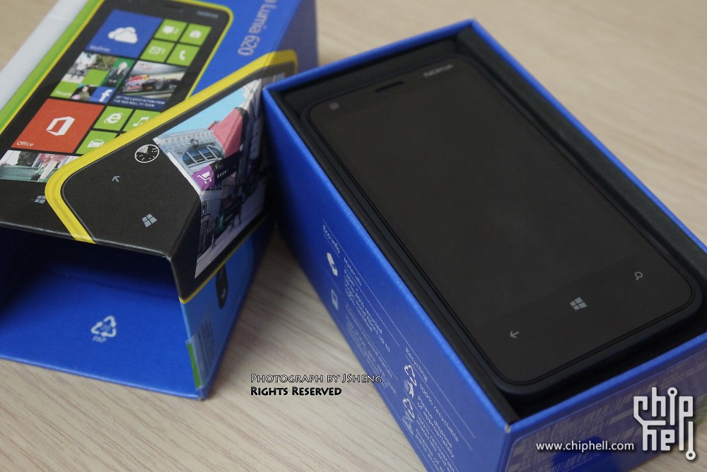 性价比黑色Nokia Lumia 620开箱 - 智能手机\/手