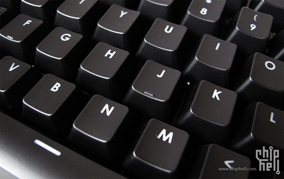 G.Skill芝奇KM780 樱桃RGB红轴机械键盘拆解